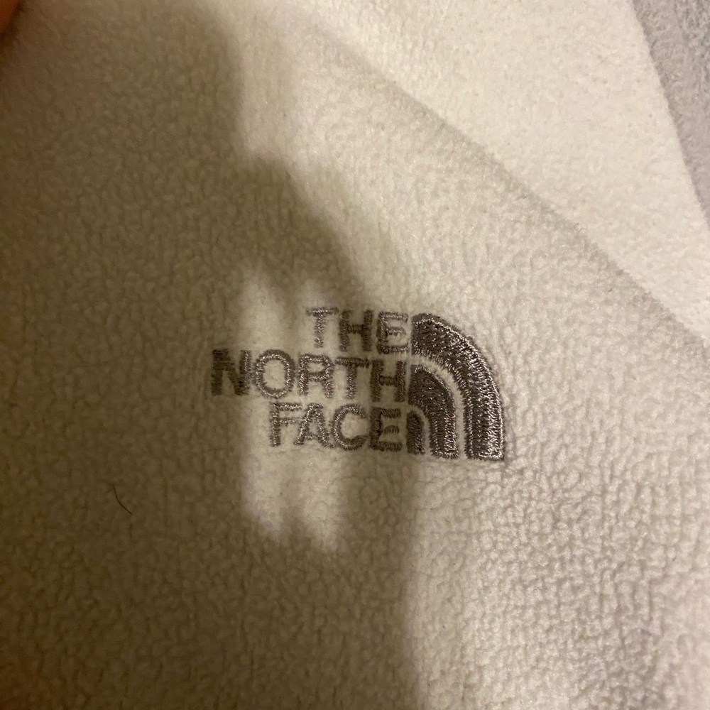 north face jacket - Picture 2 of 3